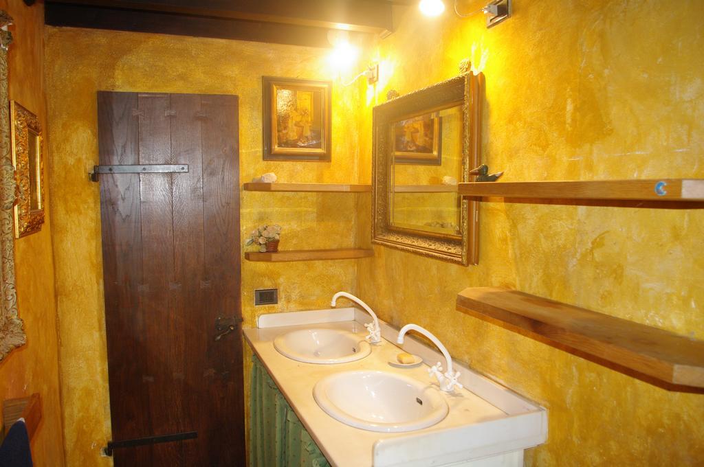 La Casa Sopra Le Nuvole Villa Medesano Eksteriør billede